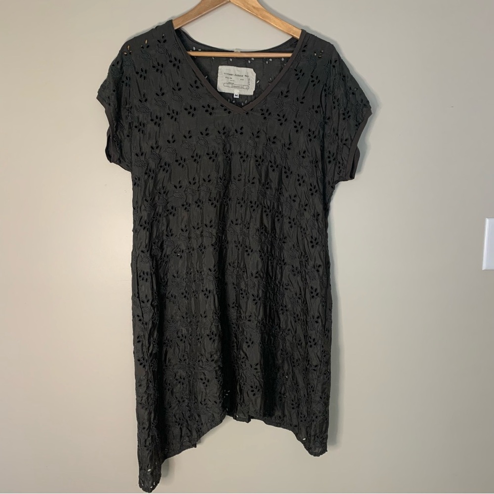Women’s Johnny Was Eyelet Dress Gray V Neck Asymmetrical Hem 100% Silk Medium